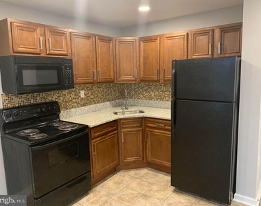6001-6020 N 17th Street - Photo Thumbnail 1