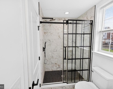 1870 N Marston Street - Photo Thumbnail 12