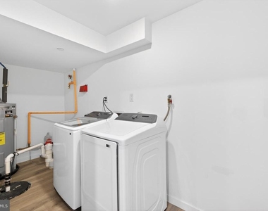 1870 N Marston Street - Photo Thumbnail 19