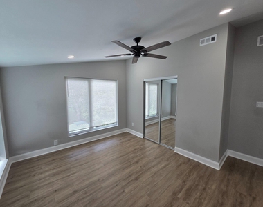 1701 Scotchbrook Drive - Photo Thumbnail 9