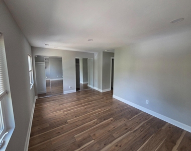 1701 Scotchbrook Drive - Photo Thumbnail 12
