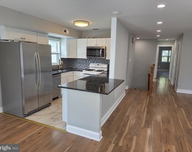 1701 Scotchbrook Drive - Photo Thumbnail 3