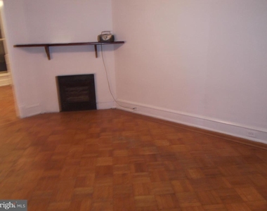 1158 Wagner Avenue - Photo Thumbnail 4