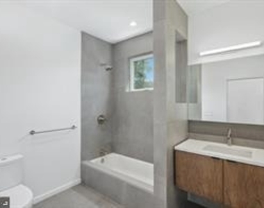 1331 S Bancroft Street - Photo Thumbnail 18