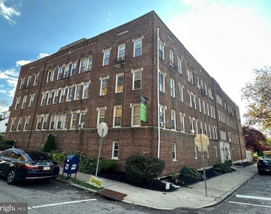 200-205 W Sedgwick Street - Photo Thumbnail 2