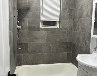 200-205 W Sedgwick Street - Photo Thumbnail 13