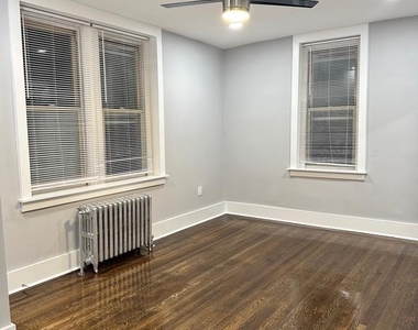200-205 W Sedgwick Street - Photo Thumbnail 18