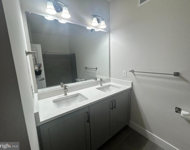 1105 Morton Alley - Photo Thumbnail 24