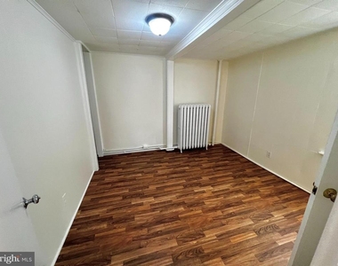 109 E Main Street - Photo Thumbnail 8