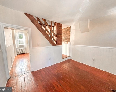 310 E Miner Street - Photo Thumbnail 2