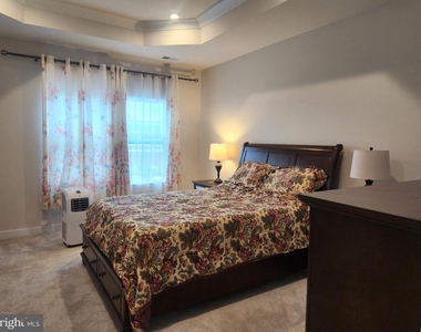 130 Arcadia Way - Photo Thumbnail 11
