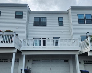 130 Arcadia Way - Photo Thumbnail 16