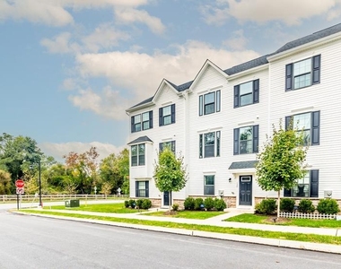 130 Arcadia Way - Photo Thumbnail 23