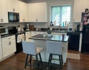 345 Oxer Ct - Photo Thumbnail 1