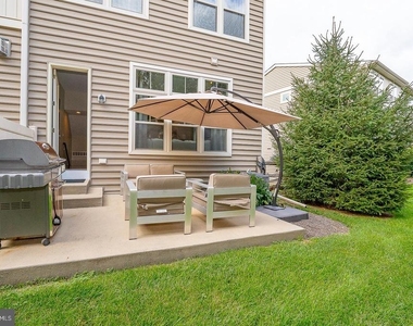 9 Treyburn Drive - Photo Thumbnail 32