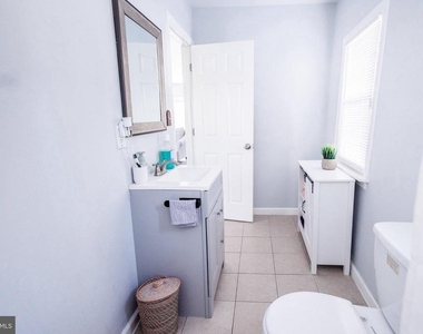 244 Nelson Avenue - Photo Thumbnail 14