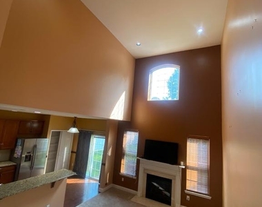 21 Kingswood Court - Photo Thumbnail 6