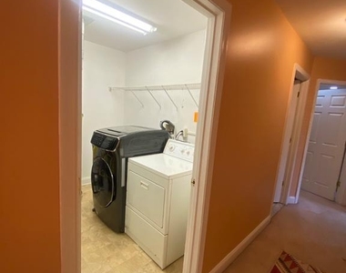 21 Kingswood Court - Photo Thumbnail 14
