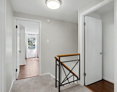 12636 Heming Lane - Photo Thumbnail 20