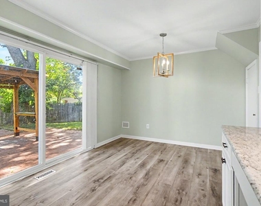 12636 Heming Lane - Photo Thumbnail 12