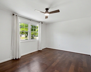 12636 Heming Lane - Photo Thumbnail 29