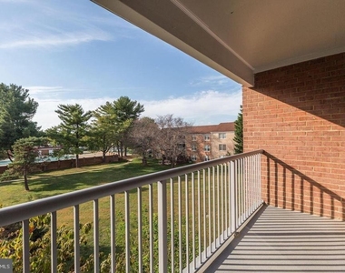 786 Quince Orchard Boulevard - Photo Thumbnail 28