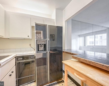 5500 Friendship Boulevard - Photo Thumbnail 5