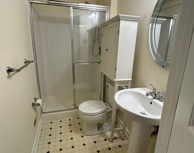 8718 Belleau Court - Photo Thumbnail 12
