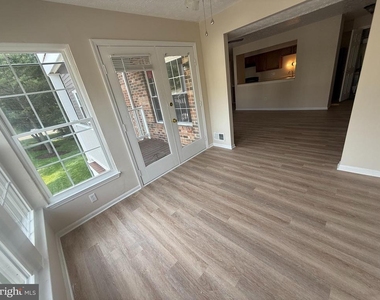 900 Cedar Crest Court - Photo Thumbnail 12