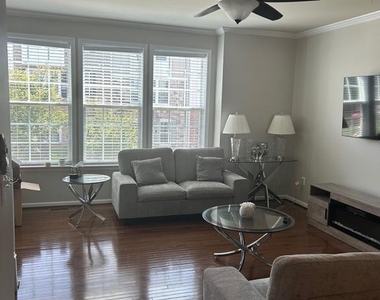 2721 Egret Way - Photo Thumbnail 9