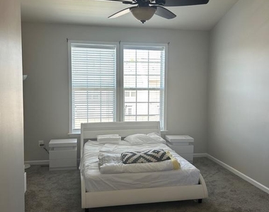 2721 Egret Way - Photo Thumbnail 1