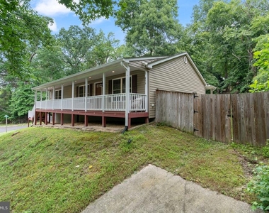 12418 Red Rock Court - Photo Thumbnail 28