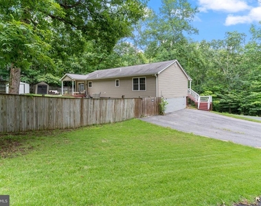 12418 Red Rock Court - Photo Thumbnail 27