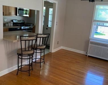 30 Sipple Avenue - Photo Thumbnail 3