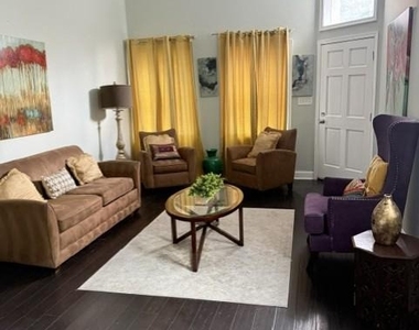 1046 W Lombard Street - Photo Thumbnail 16