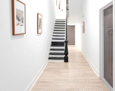 415 Saint Paul Street - Photo Thumbnail 9