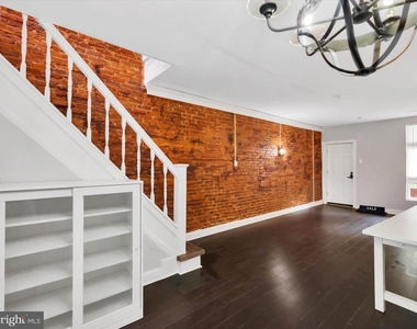 3009 Mcelderry Street - Photo Thumbnail 6