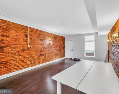 3009 Mcelderry Street - Photo Thumbnail 5