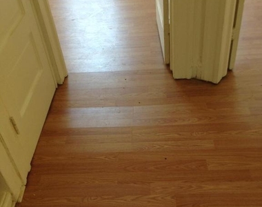 621 Linnard Street - Photo Thumbnail 2