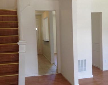 621 Linnard Street - Photo Thumbnail 14