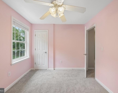 713 Mimosa Cove Road - Photo Thumbnail 33