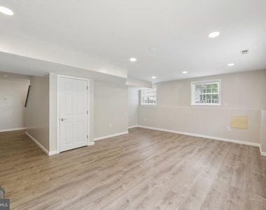 713 Mimosa Cove Road - Photo Thumbnail 16