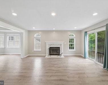 713 Mimosa Cove Road - Photo Thumbnail 20