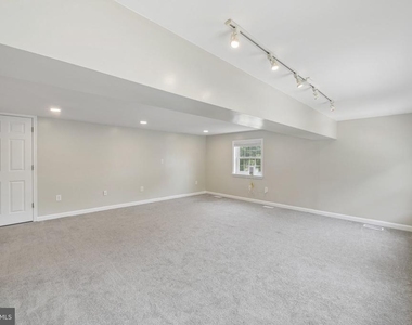 713 Mimosa Cove Road - Photo Thumbnail 59
