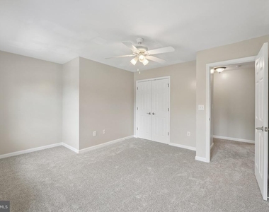 713 Mimosa Cove Road - Photo Thumbnail 40