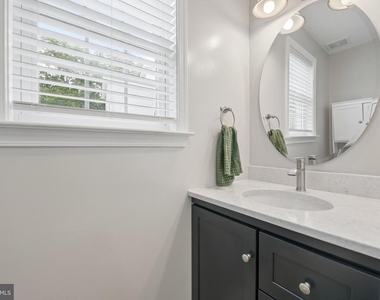 713 Mimosa Cove Road - Photo Thumbnail 60