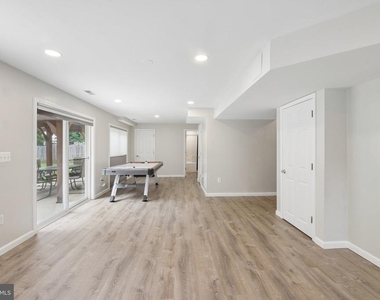 713 Mimosa Cove Road - Photo Thumbnail 67