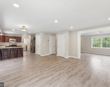 713 Mimosa Cove Road - Photo Thumbnail 30