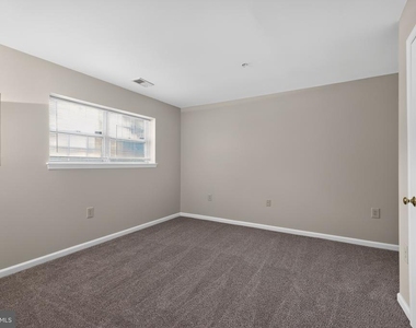 2434 Sandwich Court - Photo Thumbnail 26