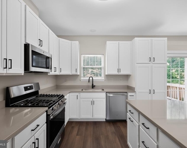 2434 Sandwich Court - Photo Thumbnail 5